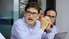 Anuncian entrega de parte de la pavimentación de la calle Sierra Madre