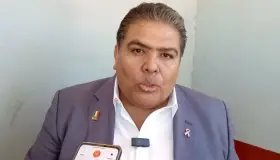 Atiende Ayuntamiento a vecinos sobre explosiones