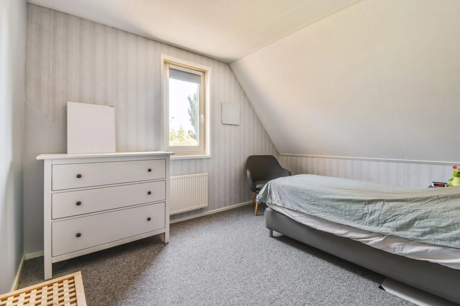 ¿Qué tipo de cama es ideal para un espacio pequeño?