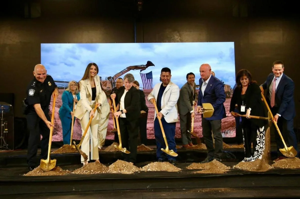 Gobernador Alfonso Durazo impulsa relación Sonora–Arizona con inicio de obras del nuevo puerto fronterizo en Douglas