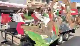 Desfile de la Patria: Orgullo y Tradición
