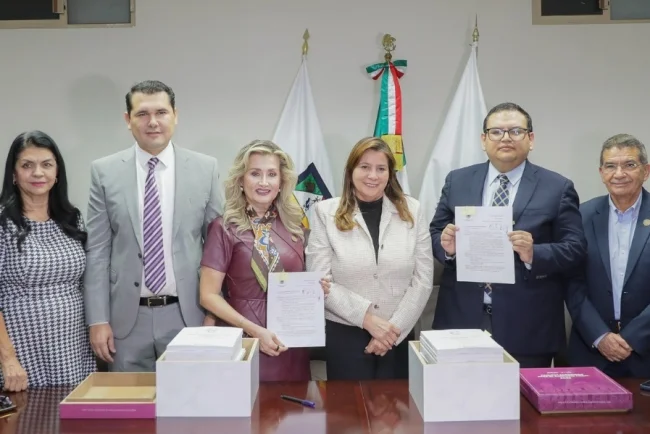 Entregan al Congreso del Estado el Paquete Económico 2026