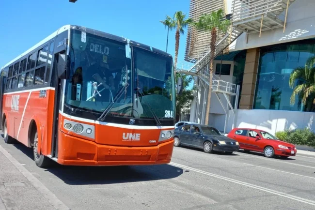 Suspende IMTES licencias a choferes por grabar videos al conducir