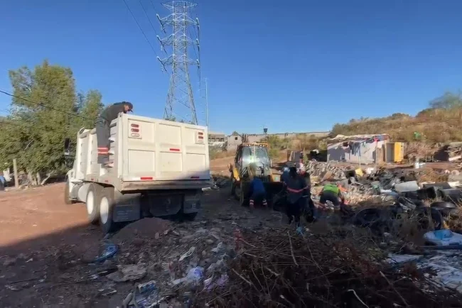 Refuerzan acciones de limpieza en la colonia El Rastro