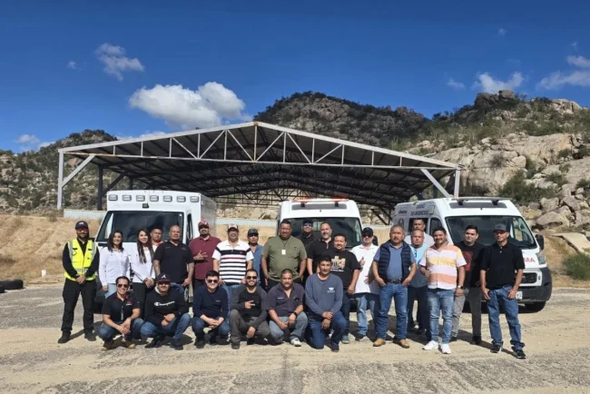 Isssteson capacita a los choferes de ambulancias