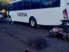 Fatal accidente en Nuevo Nogales: motociclista pierde la vida al estrellarse contra camión