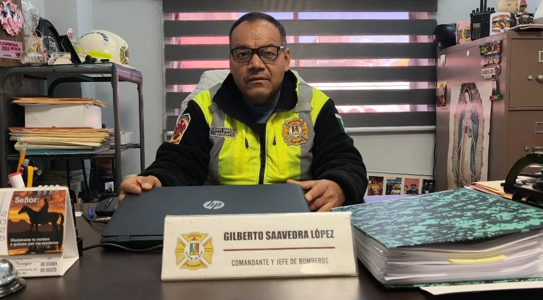 Bomberos de Nogales eligen a César Vélez como su nuevo comandante
