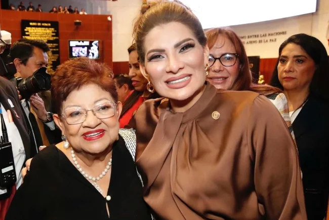 “Es tiempo de mujeres”: Valles respalda llegada de Ernestina Godoy a la Fiscalía General