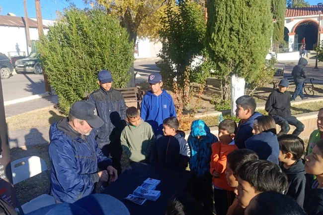 Destaca el Heptatlón Deportivo con demostración en Santa Cruz