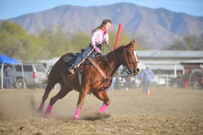 Niñas y jóvenes destacan en competencia de barrileras en Mascareñas