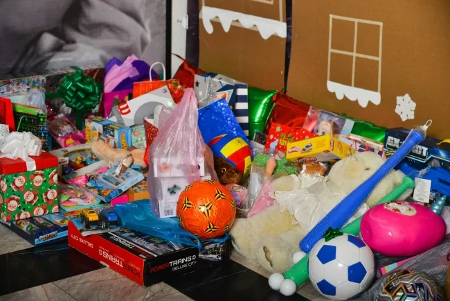 El Cascanueces de Imfoculta trasciende el escenario y lleva juguetes a Casa Hogar Vida Nueva