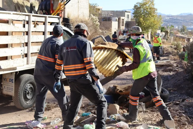 Programa Sabarriendo rescata arroyo y mejora entorno en Bellotas