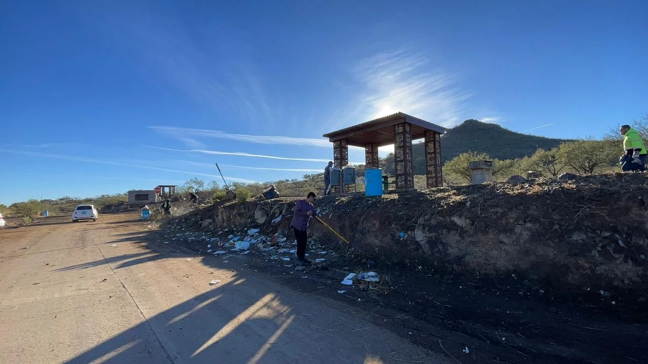 Gobierno de Nogales retira 27 toneladas de basura en jornada de limpieza en La Pirinola