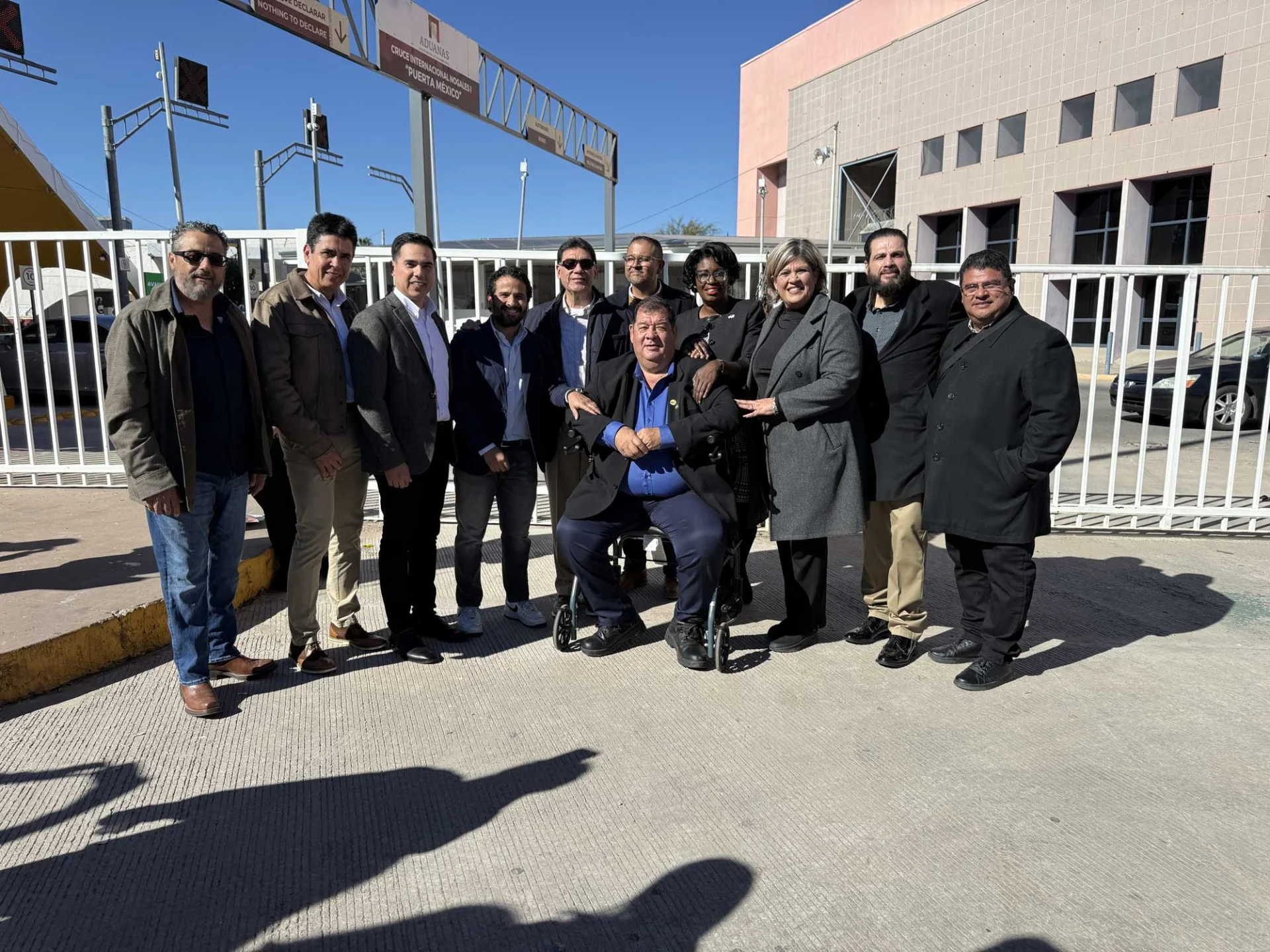 Fe y fraternidad unen a Nogales, Sonora y Arizona en oración fronteriza