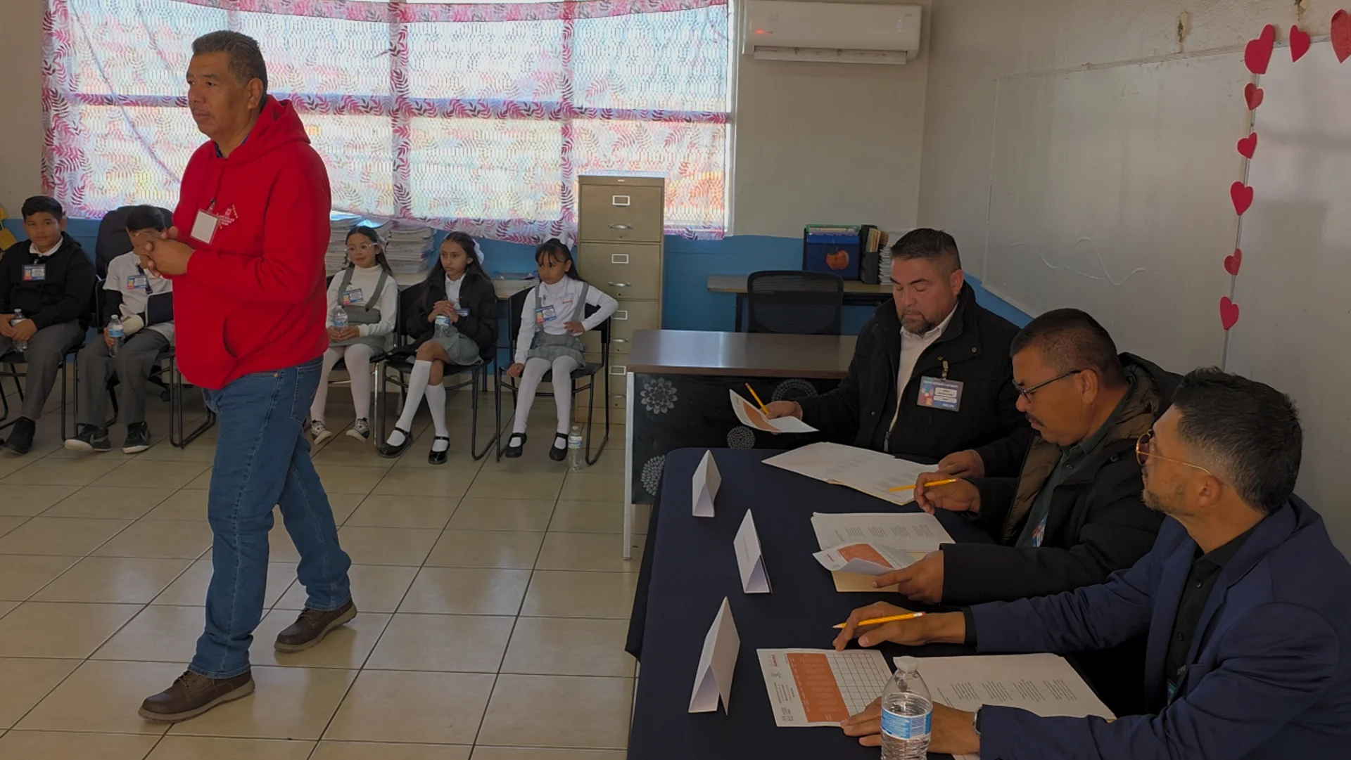 Fomentan formación integral con certamen artístico escolar en la colonia Las Torres