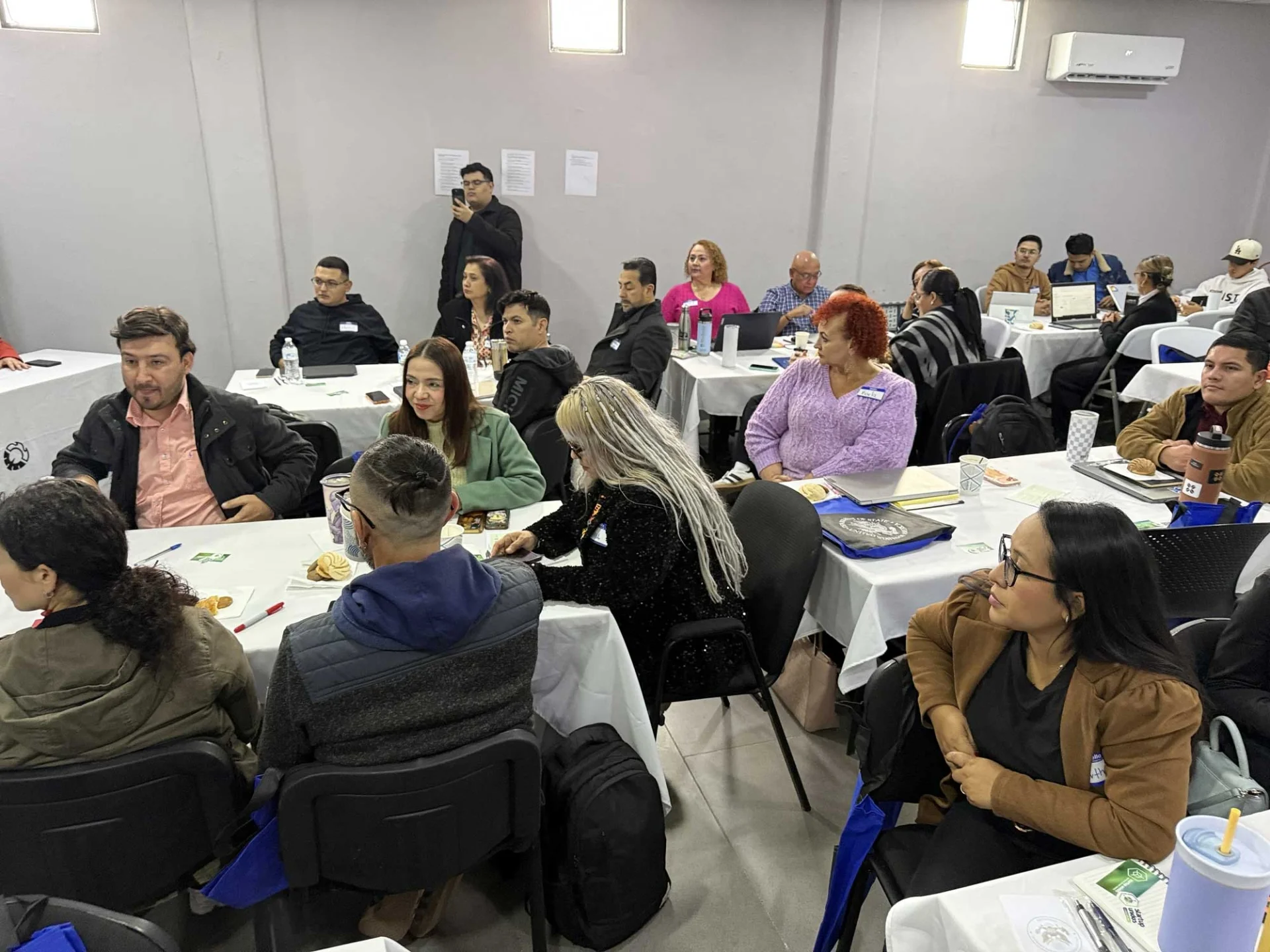 “AI Without Border” impulsa el talento de Nogales hacia la economía digital