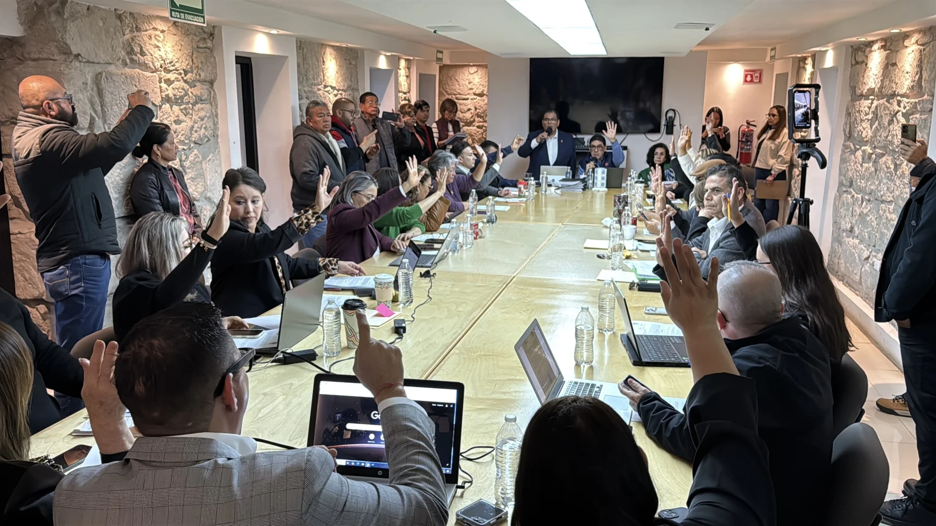 Analiza Cabildo de Nogales temas de transparencia, bienestar social y obra pública