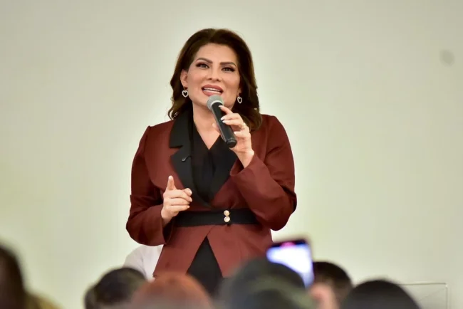 Senadora Lorenia Valles reconoce estrategia de Sheinbaum ante EU