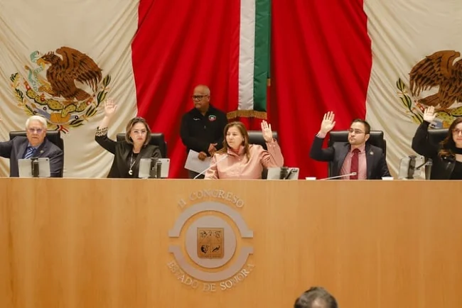 Alejandro Verdugo Angulo asume la alcaldía de Puerto Peñasco