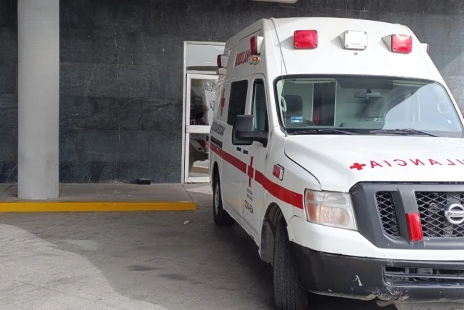 Atropellan a adulto mayor afuera de casa de empeño en Nogales