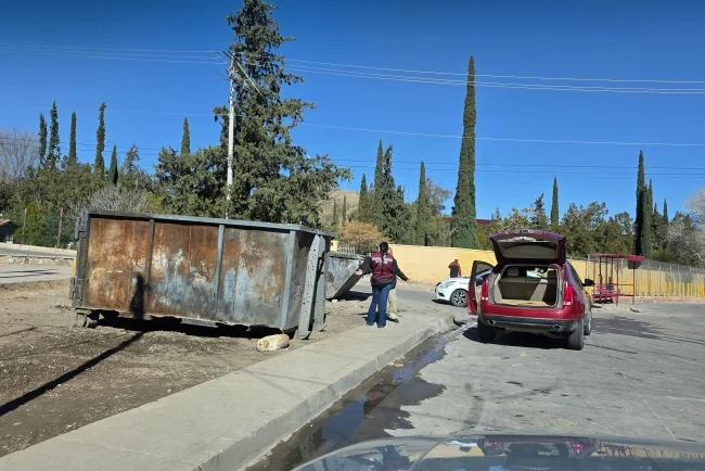 Resguarda Servicios Públicos punto crítico en calle Reforma