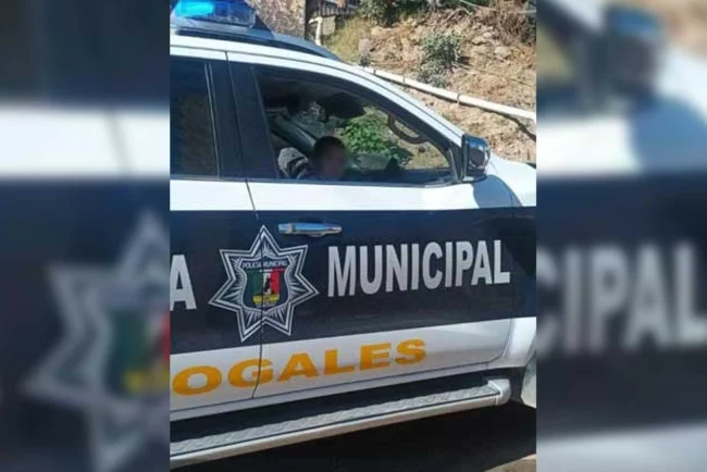 Menor localizado extraviado en la colonia Héroes es entregado a su familia