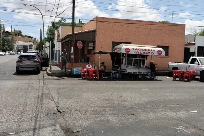 Buscan modernizar reglamento de comercio ambulante tras dos décadas sin cambios