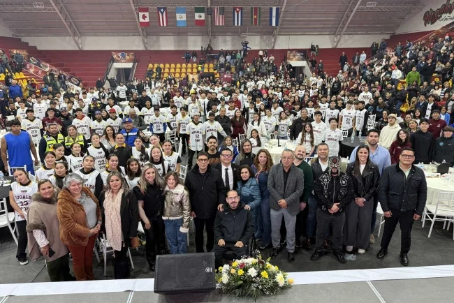“Nogales es tierra de campeones”: reconocen a atletas con estímulos récord