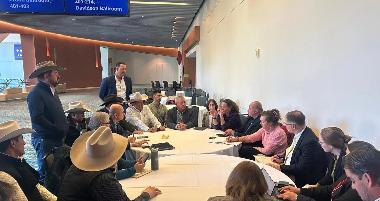 Ganaderos de Sonora impulsan reapertura fronteriza en diálogo con autoridades de EU