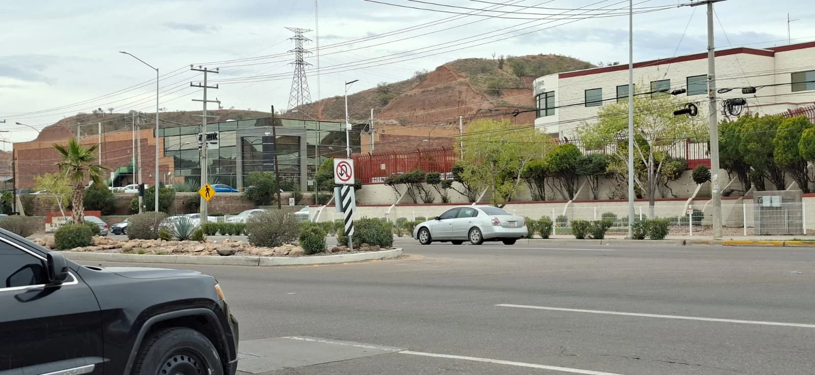 Restringen vuelta en “U” en el Periférico Colosio por alto índice de accidentes