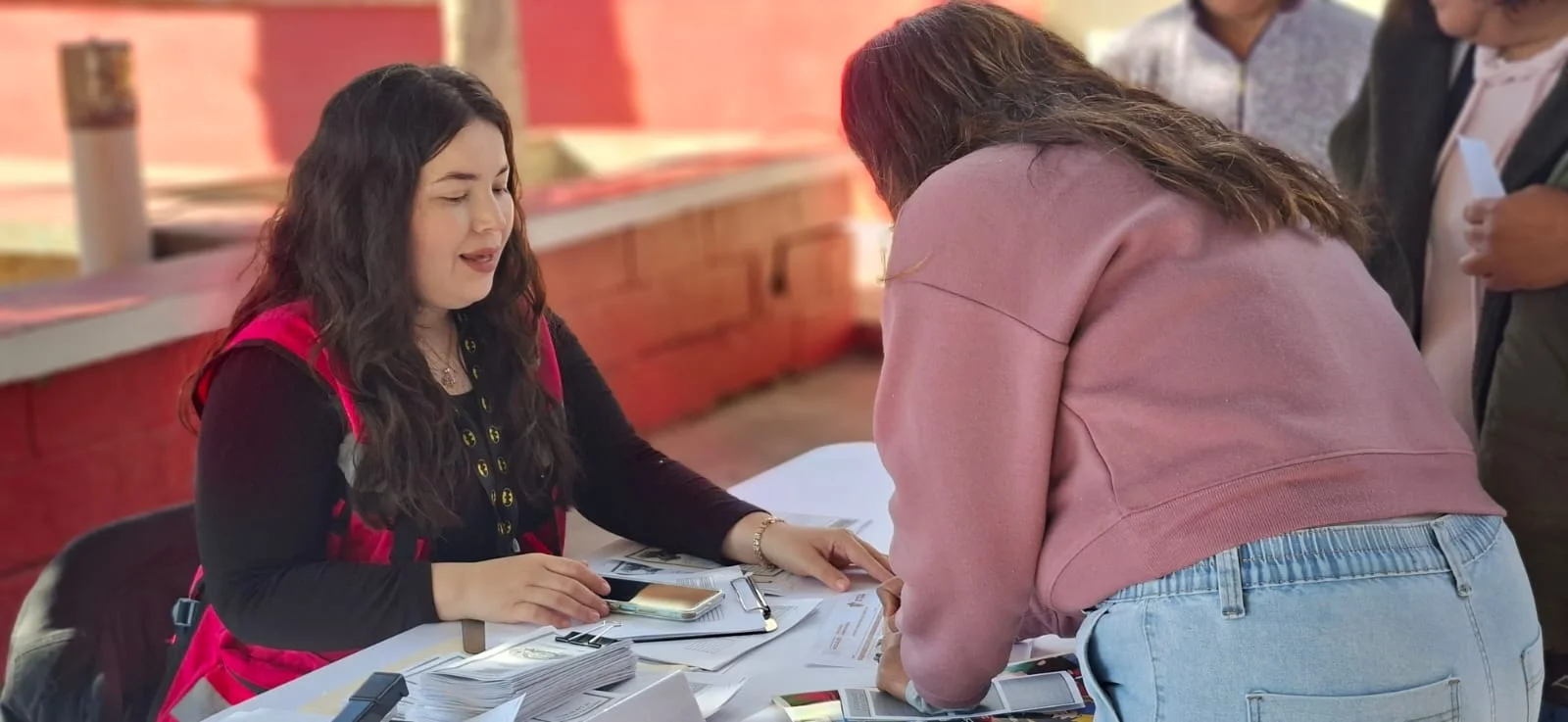 Llevan servicios integrales a comunidad escolar en la Margarita Maza de Juárez