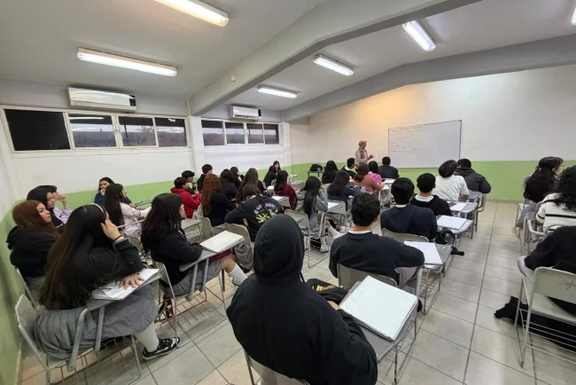 Más de 130 mil estudiantes participarán en inscripción anticipada para ciclo escolar 2026-2027