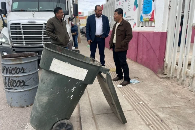 Supervisan infraestructura y seguridad en escuela de la colonia Congreso