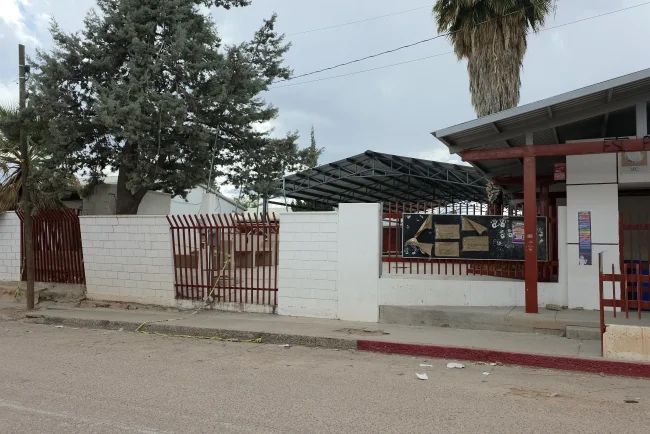 Exigen intervención urgente ante peligro de colapso en escuela primaria