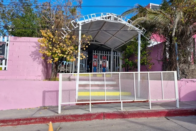 Confirman fechas oficiales de receso escolar; puente de marzo generó confusión