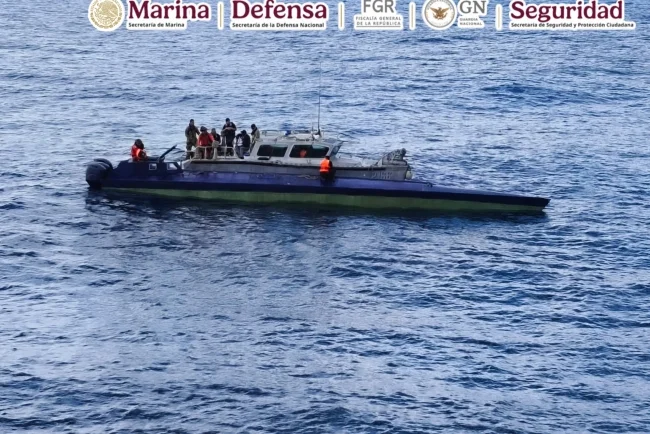 Golpe en altamar: interceptan narcosubmarino a 463 kilómetros de Manzanillo