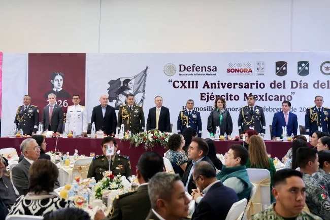 Durazo reconoce labor y vocación de servicio del Ejército en su aniversario