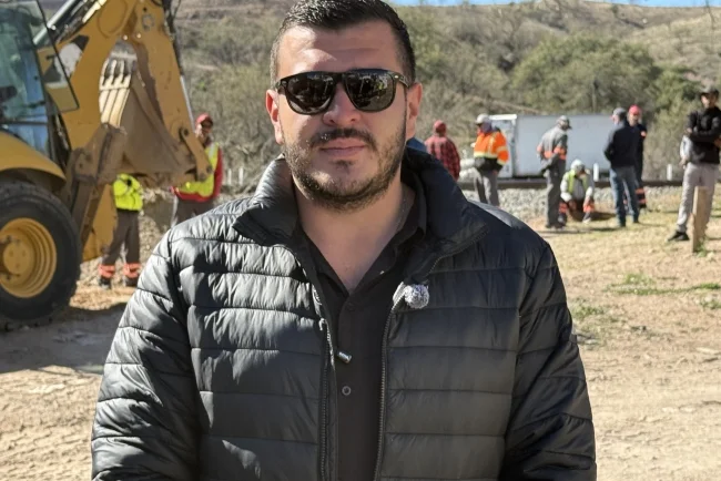 Refuerzan mejora urbana en Lomas del Sol con trabajo conjunto y recursos propios