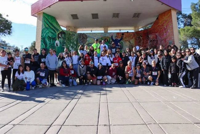 Deporte y orgullo institucional marcan aniversario de preparatoria municipal