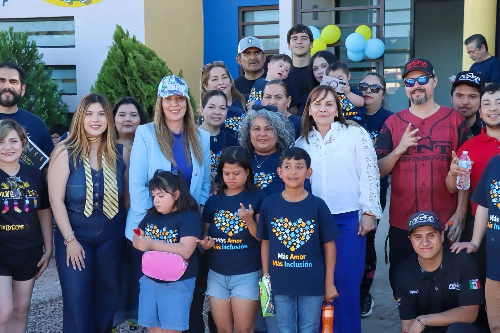 Celebran la inclusión con caravana por el Día del Síndrome de Down en Nogales