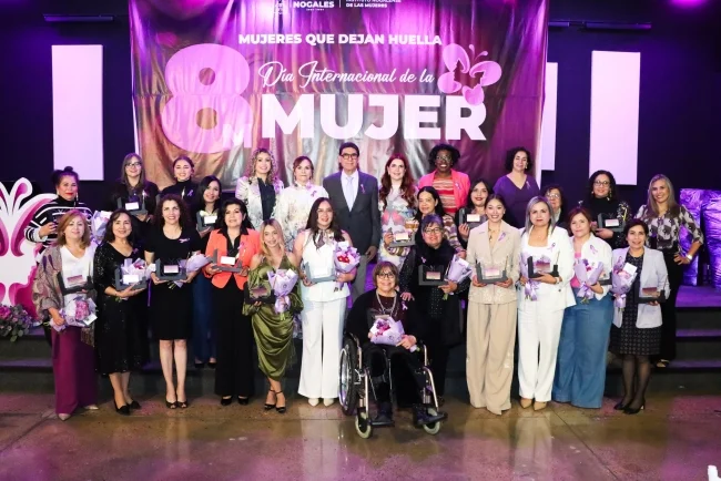 Homenajean a mujeres que impulsan el desarrollo social en Nogales