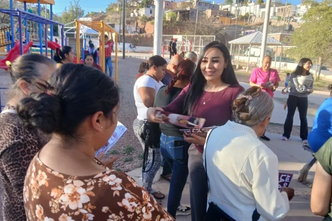 Impulsan red de apoyo para mujeres en colonia Colosio