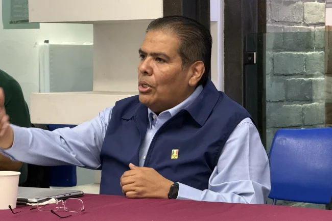 Ayuntamiento condiciona operación de asfaltadora a cumplimiento ambiental