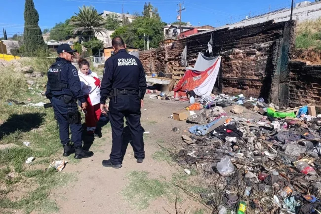 Investigan muerte de hombre encontrado sin vida en la colonia Municipal