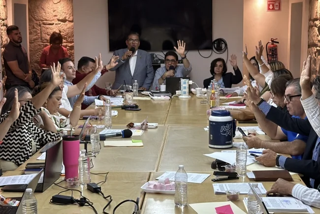 Cabildo avala asistencia social y convenio con Instituto Electoral en Nogales