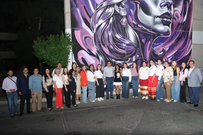Arte urbano reconoce a la mujer nogalense con mural en avenida Obregón