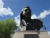Limpian busto de Colosio vandalizado con pintura en Nogales