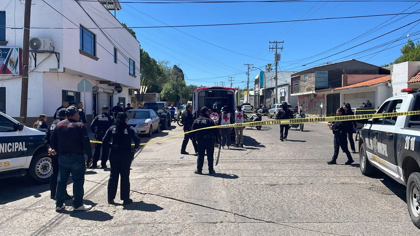 Movilización policiaca en el Centro: hieren a agresor armado con machete