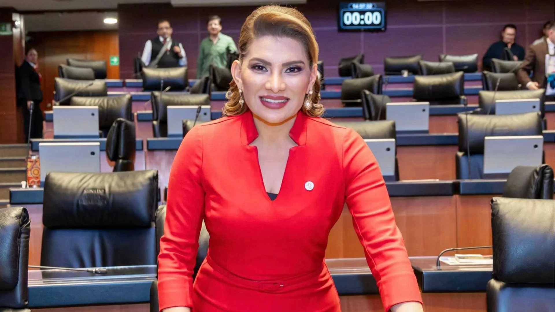 Lorenia Valles destaca resultados legislativos y agenda social