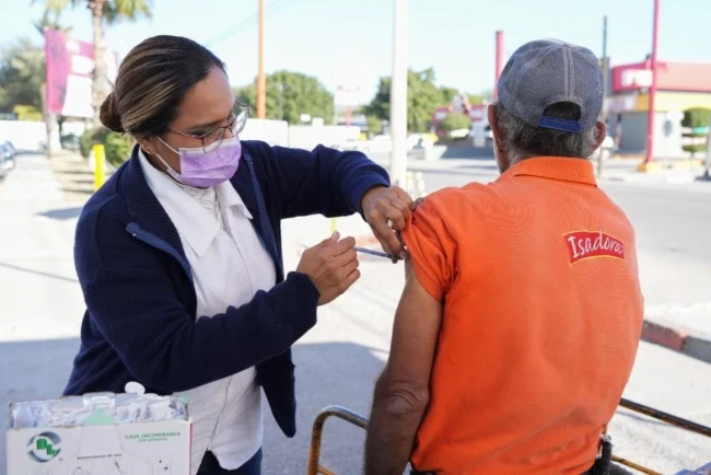 Refuerzan estrategia de vacunación en Sonora para prevenir brotes y enfermedades respiratorias